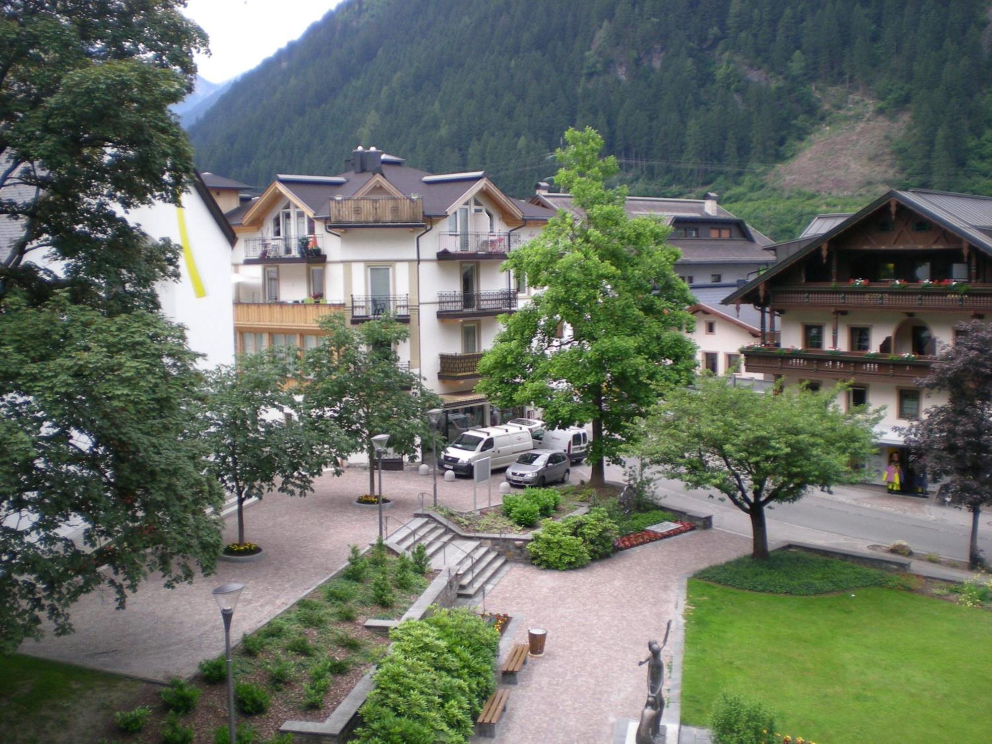 Alpenhotel Kramerwirt Mayrhofen Exterior photo